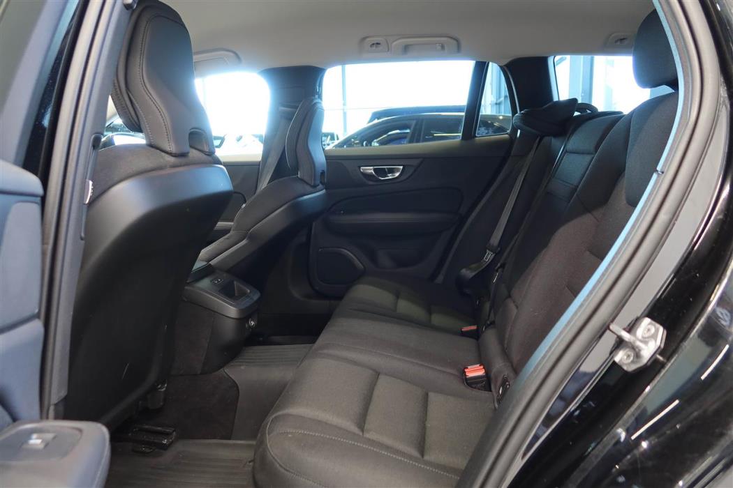 Volvo V60 2019