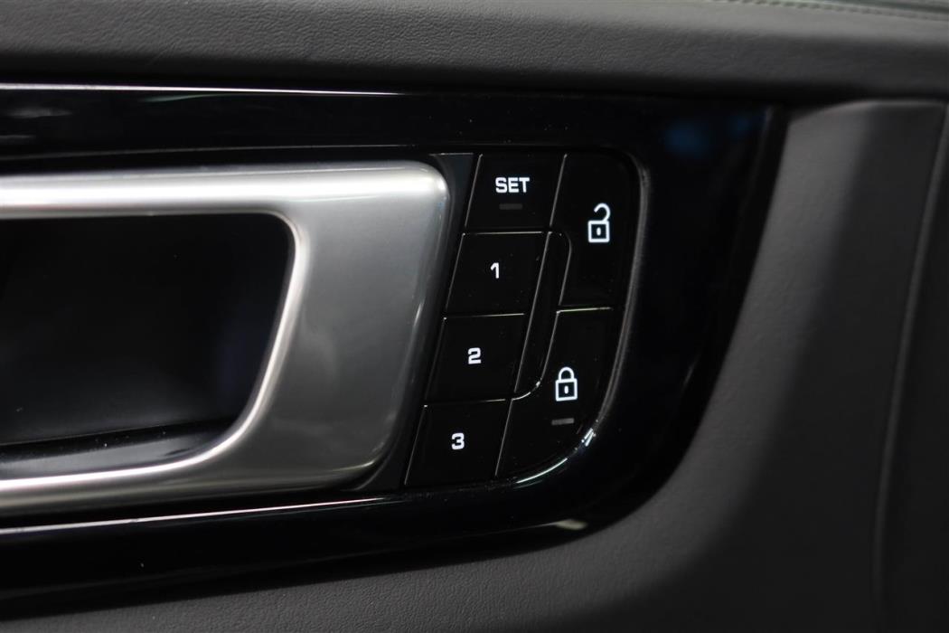 Porsche Cayenne 2020