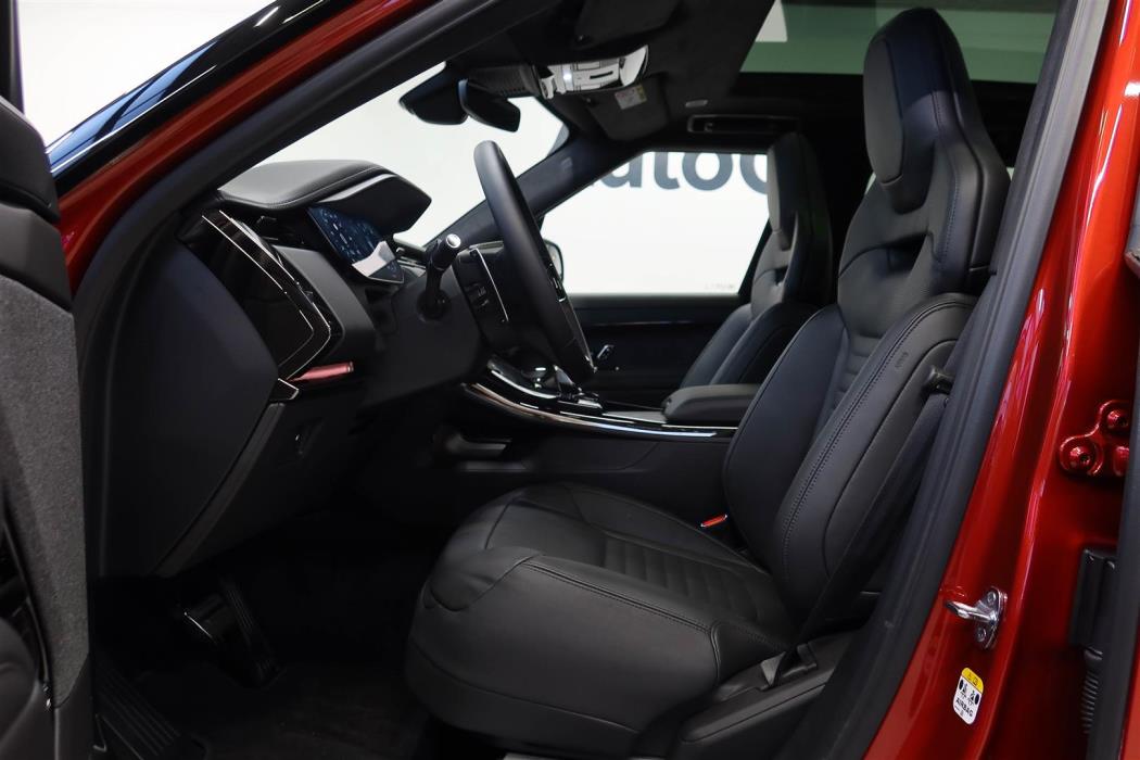 Land Rover Range Rover Sport 2026