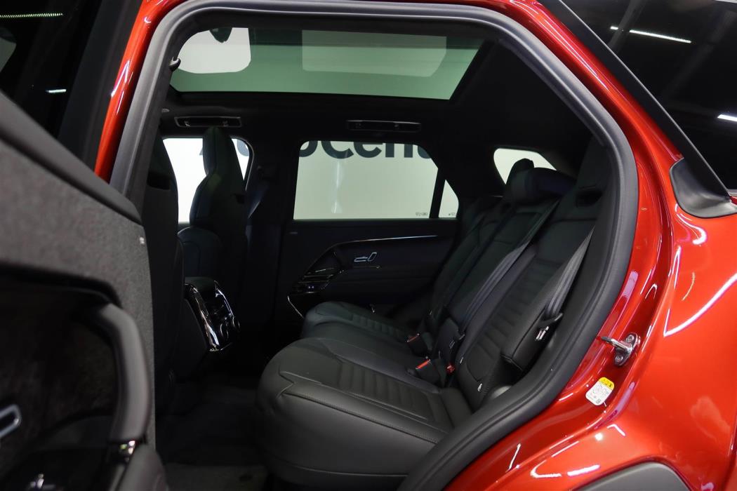Land Rover Range Rover Sport 2026