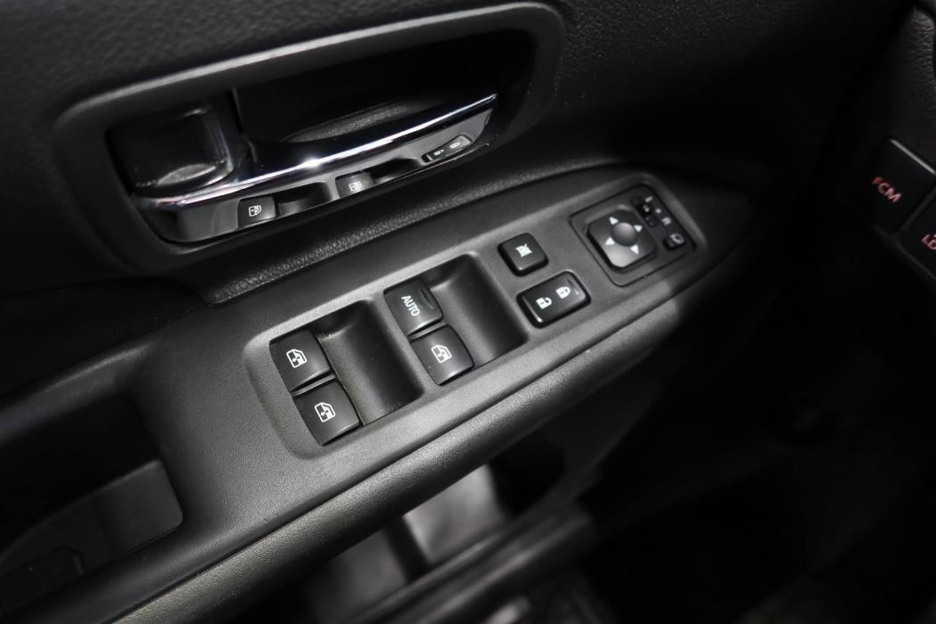 Mitsubishi Outlander 2016