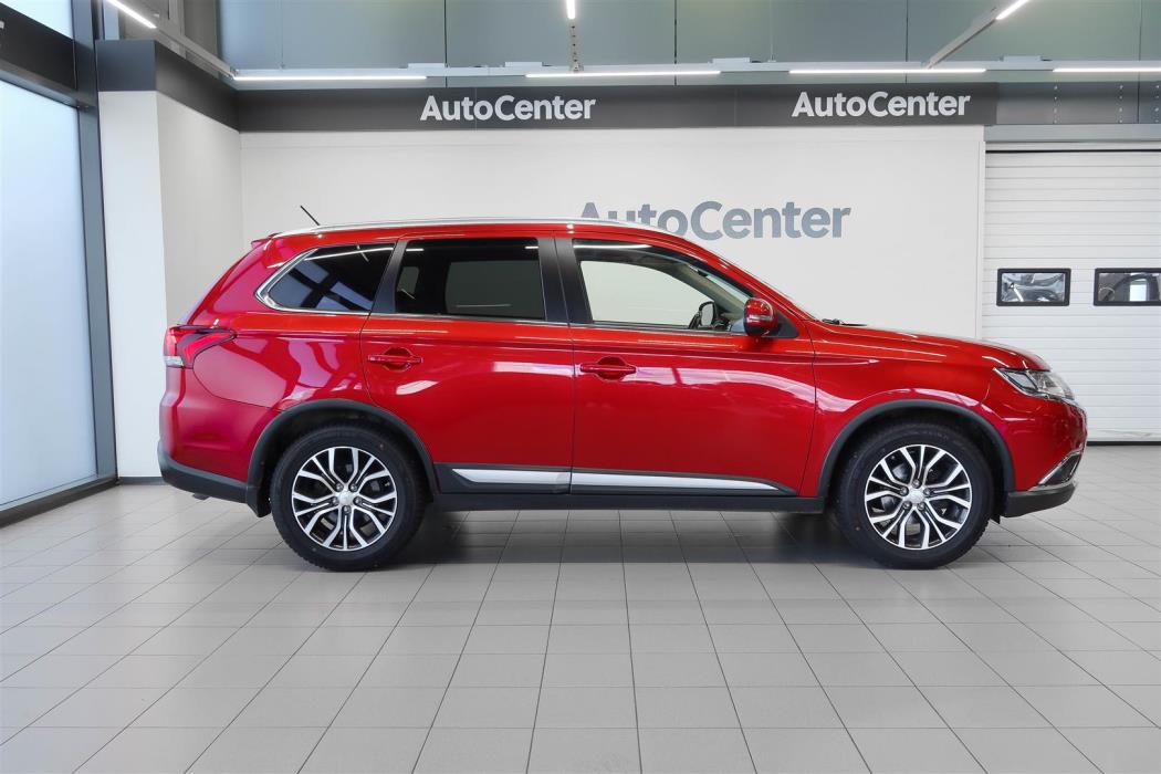 Mitsubishi Outlander 2016