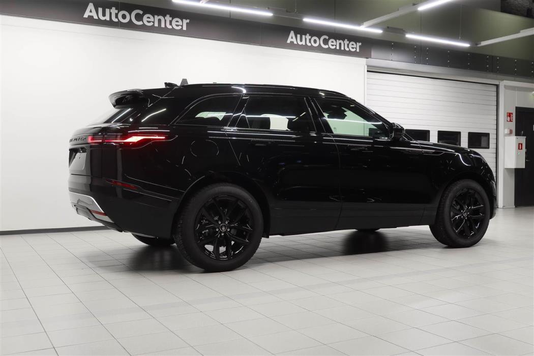Land Rover Range Rover Velar 2026