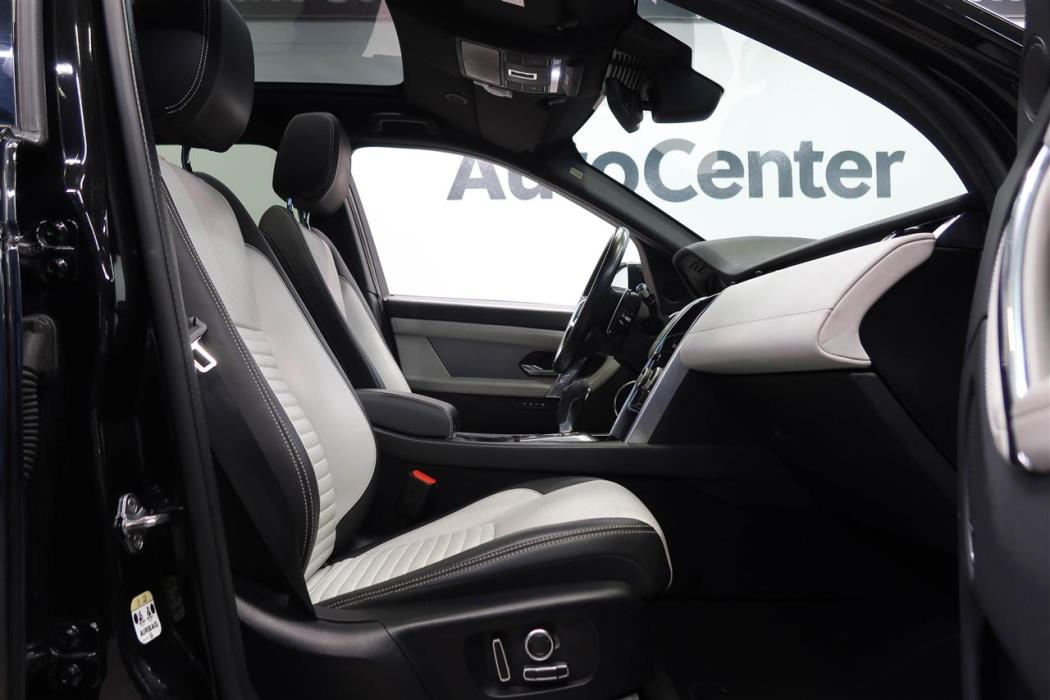 Land Rover Discovery Sport 2021