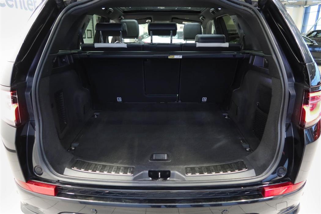 Land Rover Discovery Sport 2021