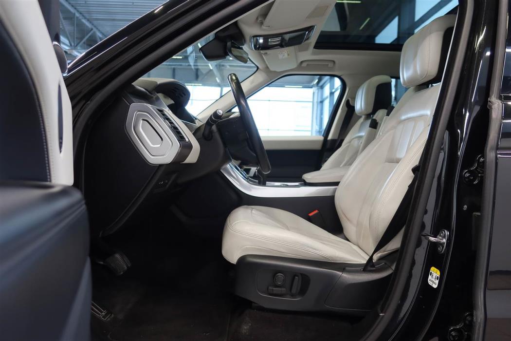 Land Rover Range Rover Sport 2020
