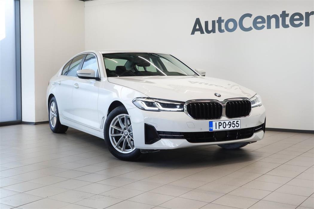 BMW 520 2023
