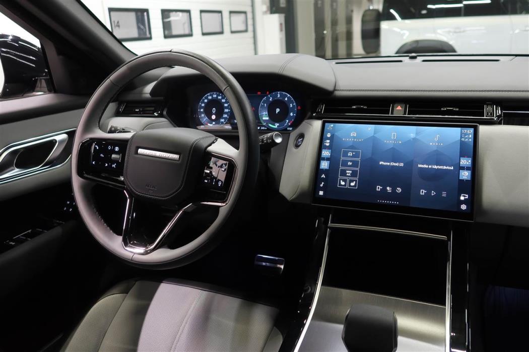 Land Rover Range Rover Velar 2025