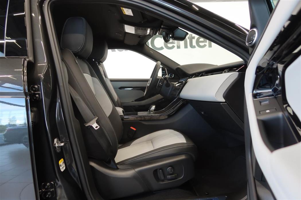 Land Rover Range Rover Evoque 2026