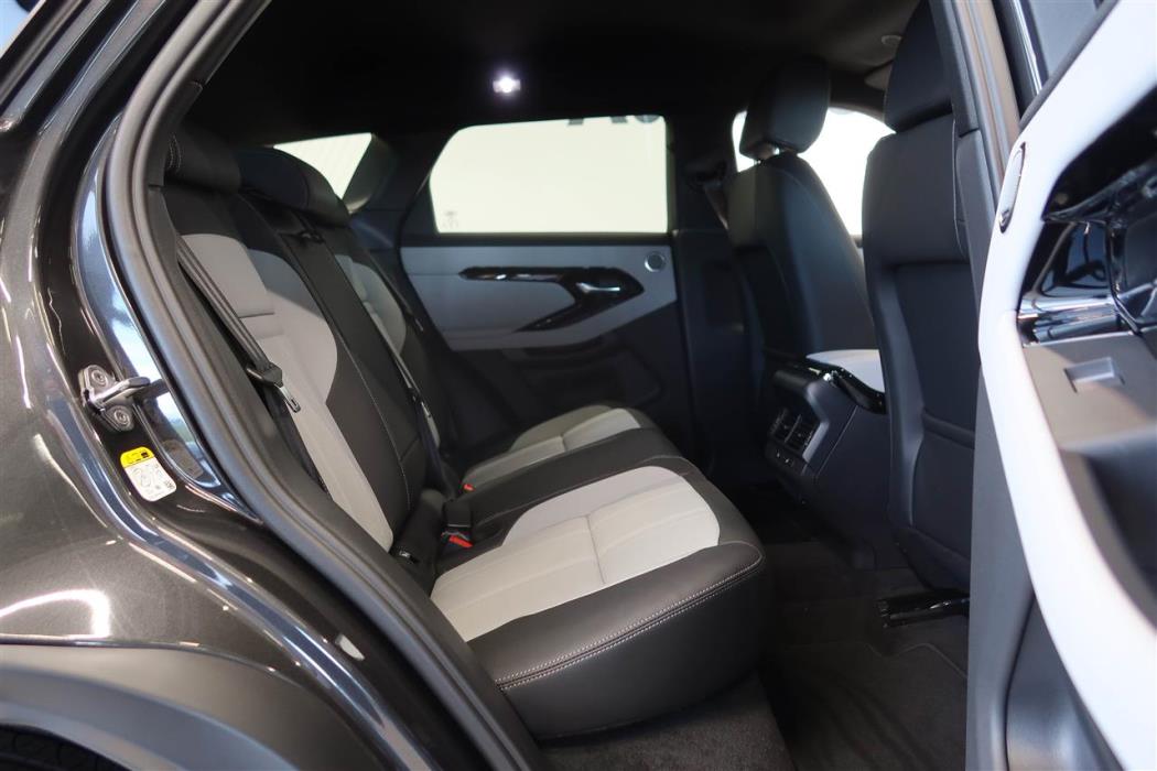 Land Rover Range Rover Evoque 2026