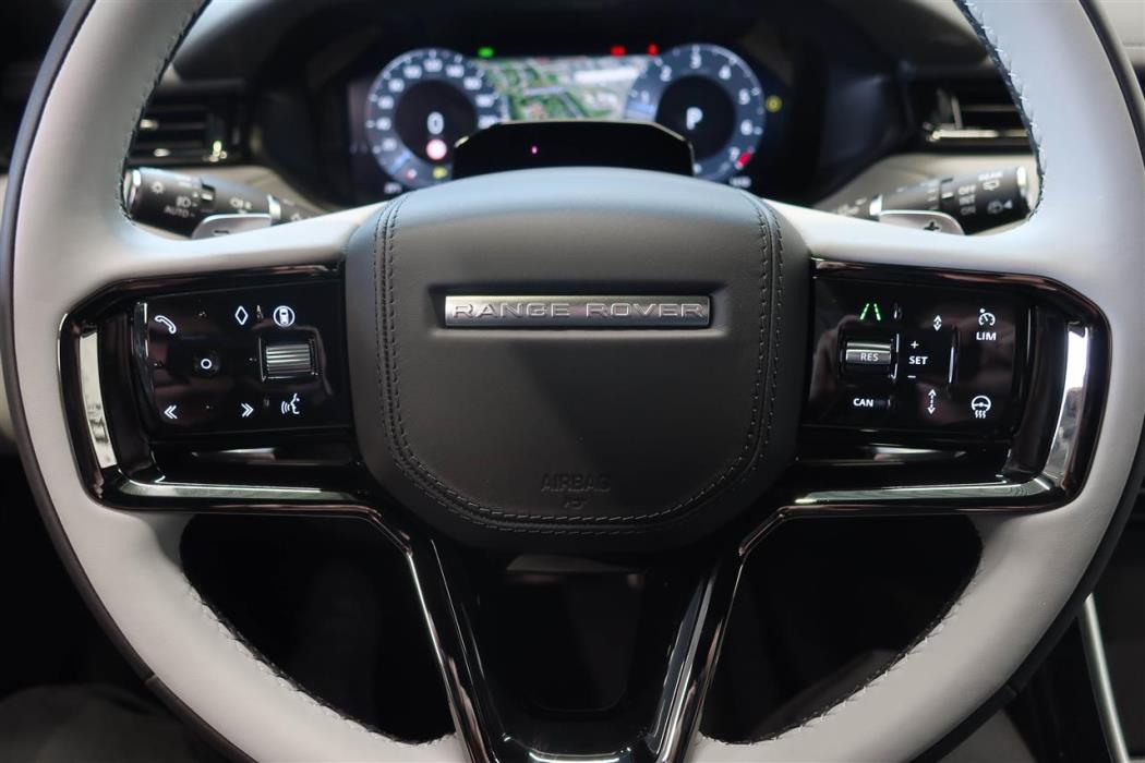 Land Rover Range Rover Velar 2026