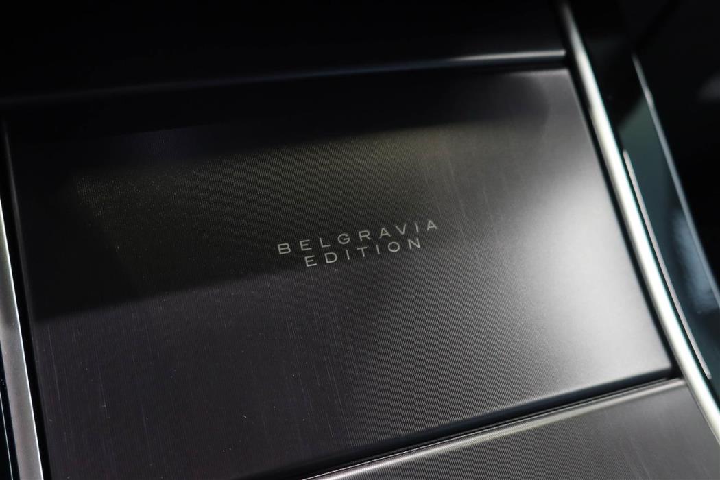 Land Rover Range Rover Velar 2026