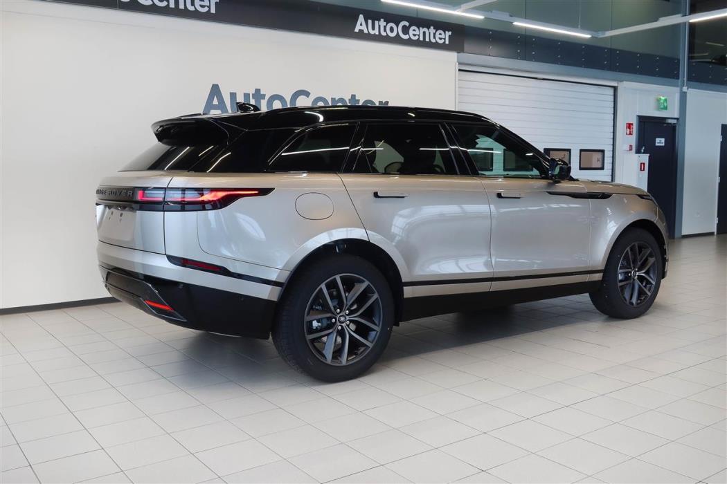 Land Rover Range Rover Velar 2026