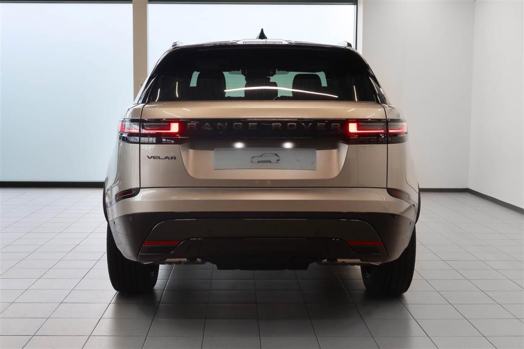 Land Rover Range Rover Velar 2026