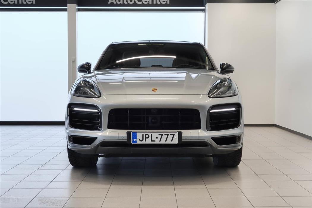 Porsche Cayenne 2020
