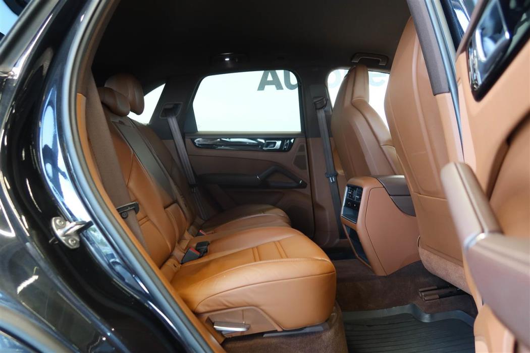 Porsche Cayenne 2019