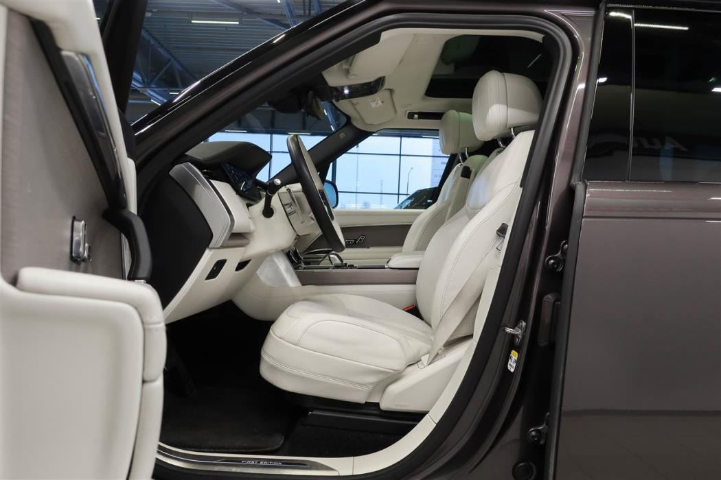 Land Rover Range Rover 2023