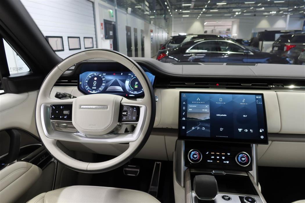 Land Rover Range Rover 2023