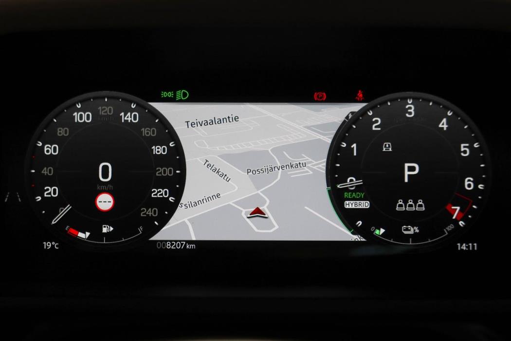 Land Rover Defender 2025