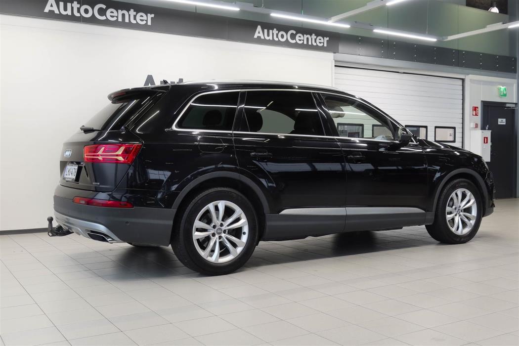 Audi Q7 2015