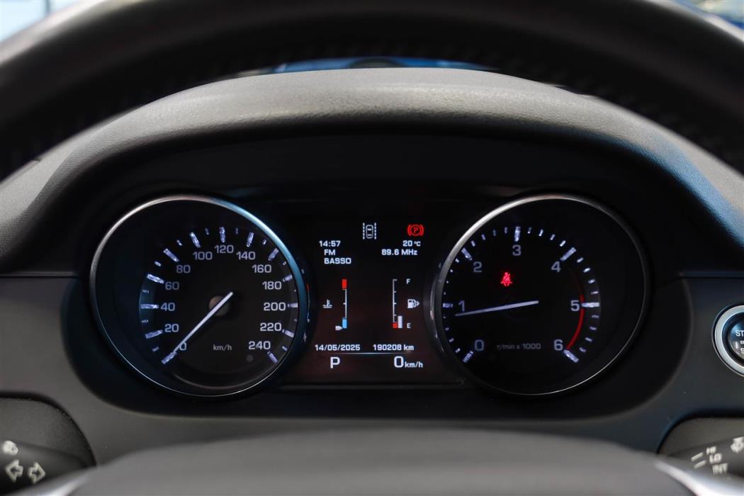 Land Rover Discovery Sport 2016