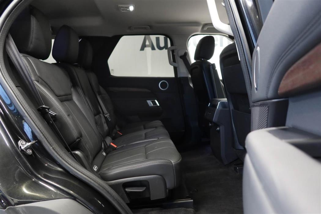 Land Rover Discovery 2018