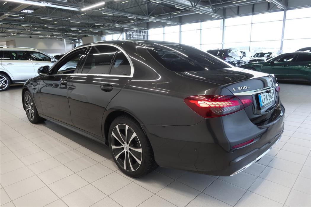 Mercedes-Benz E 2021