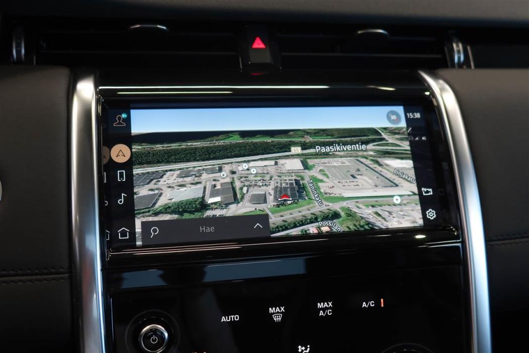 Land Rover Discovery Sport 2021