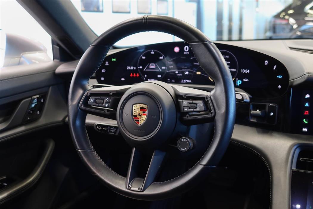 Porsche Taycan 2020