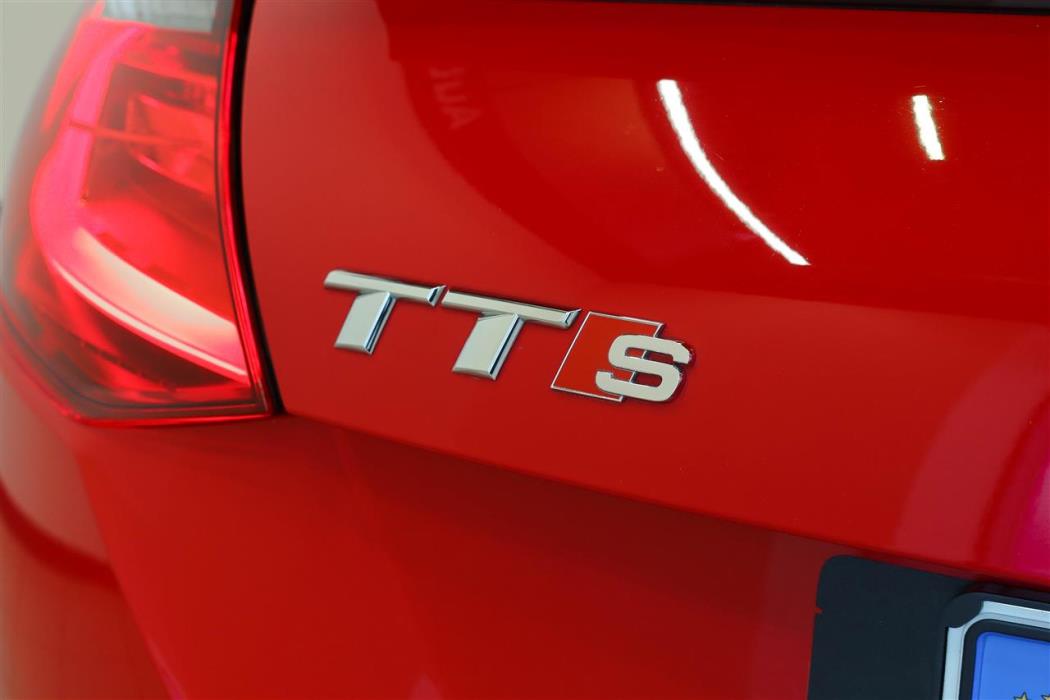 Audi TTS 2015