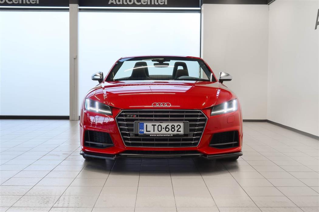 Audi TTS 2015