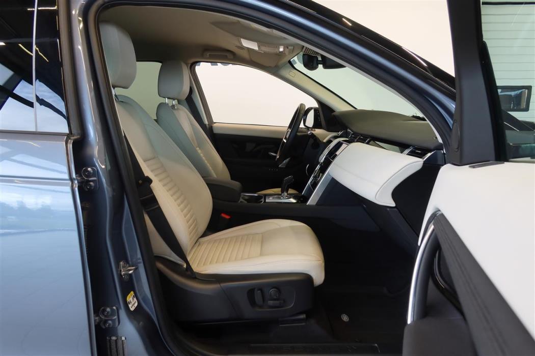 Land Rover Discovery Sport 2023