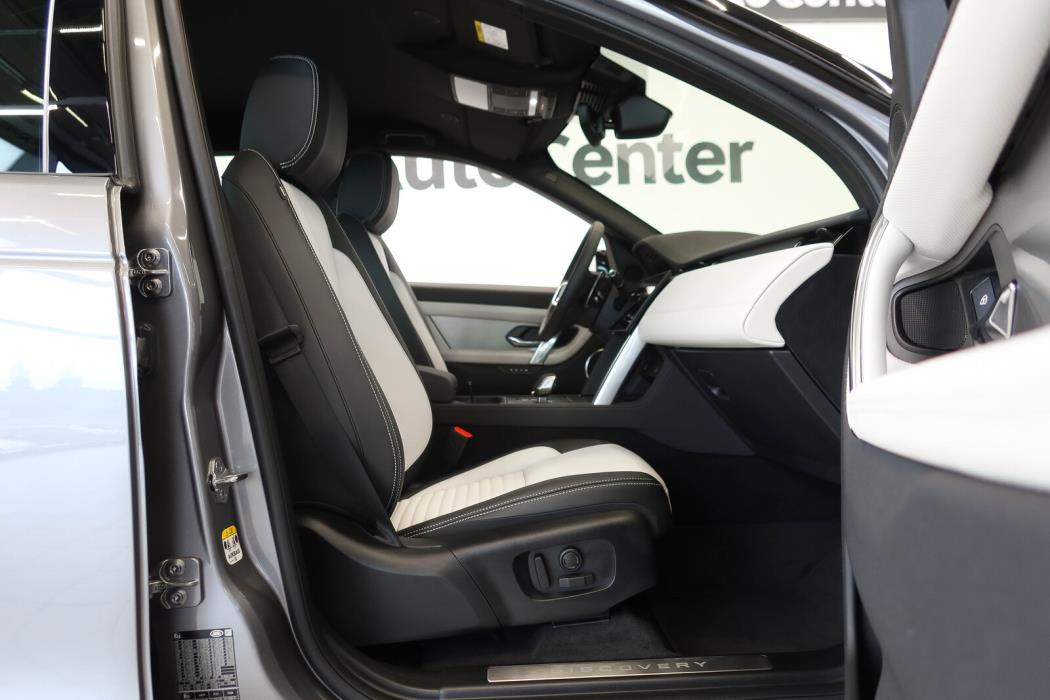 Land Rover Discovery Sport 2025