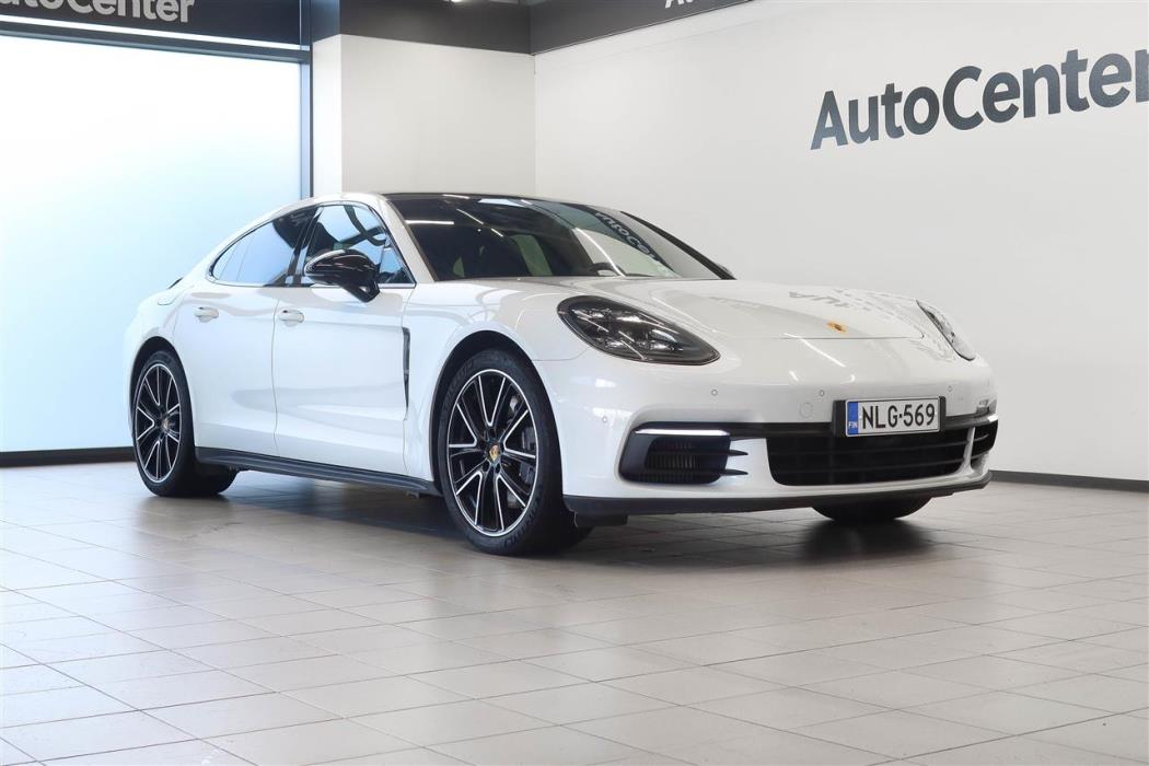 Porsche Panamera 2018