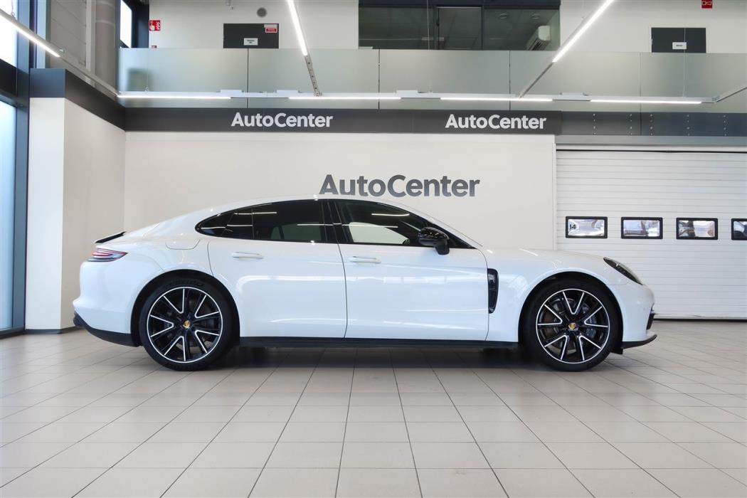 Porsche Panamera 2018