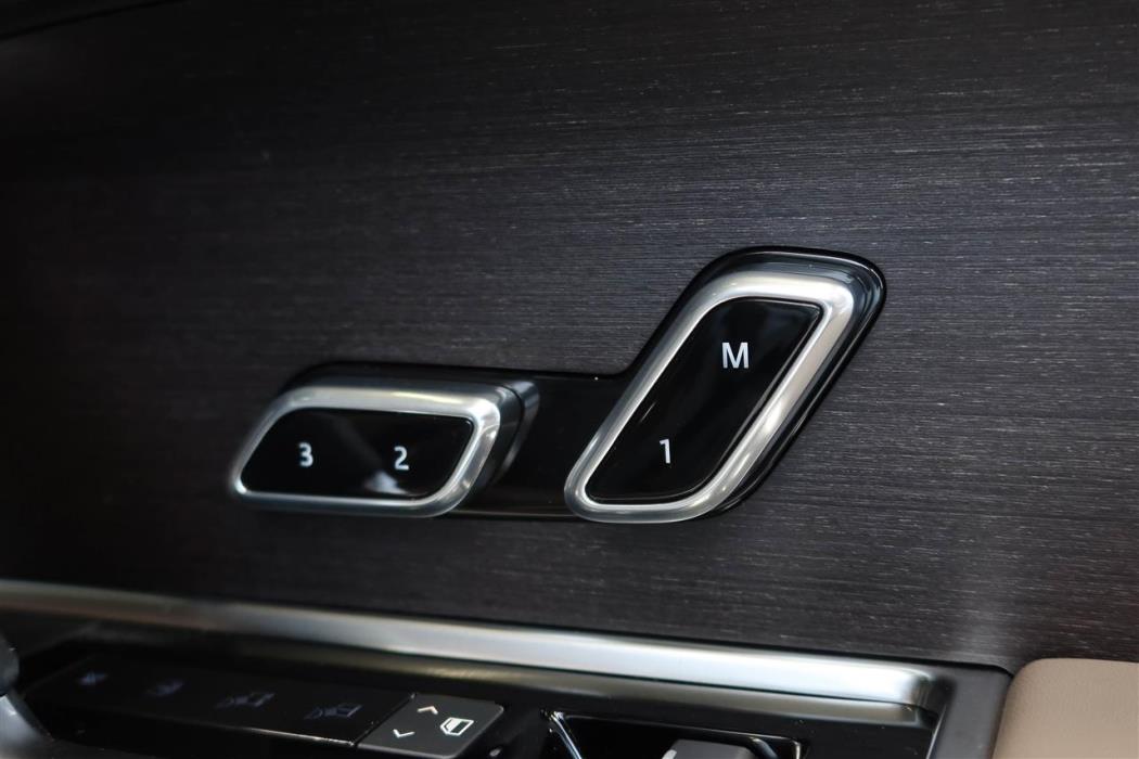 Land Rover Range Rover 2026