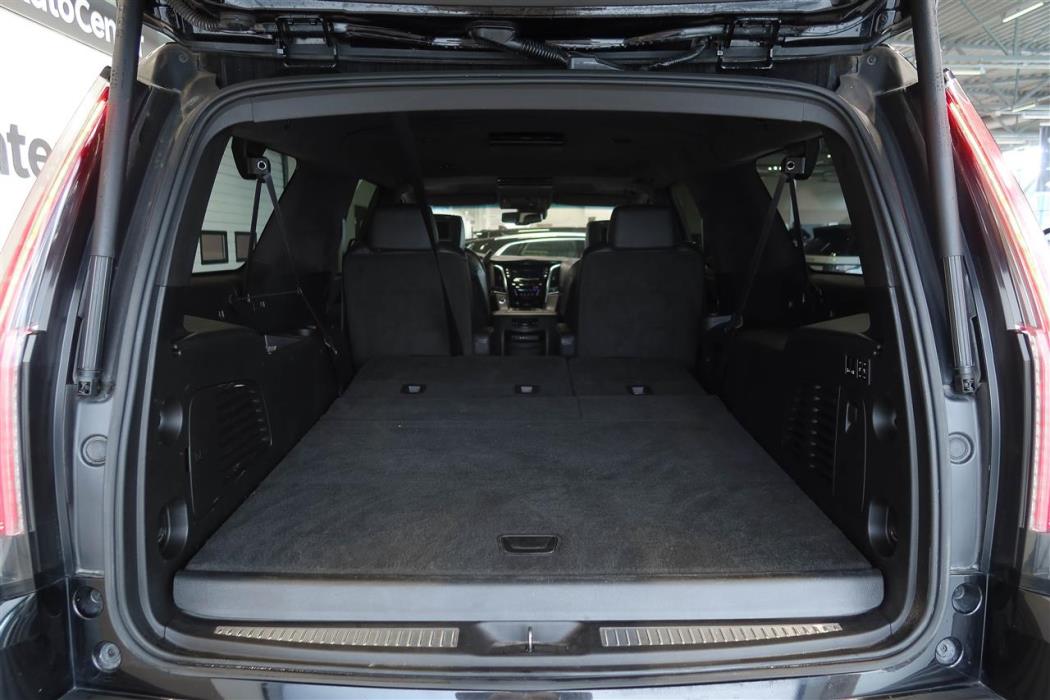 Cadillac Escalade 2016