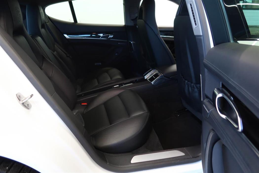 Porsche Panamera 2014