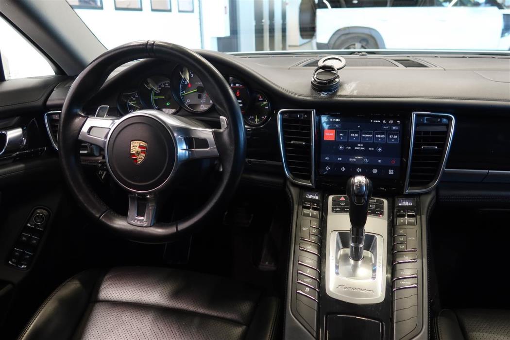 Porsche Panamera 2014