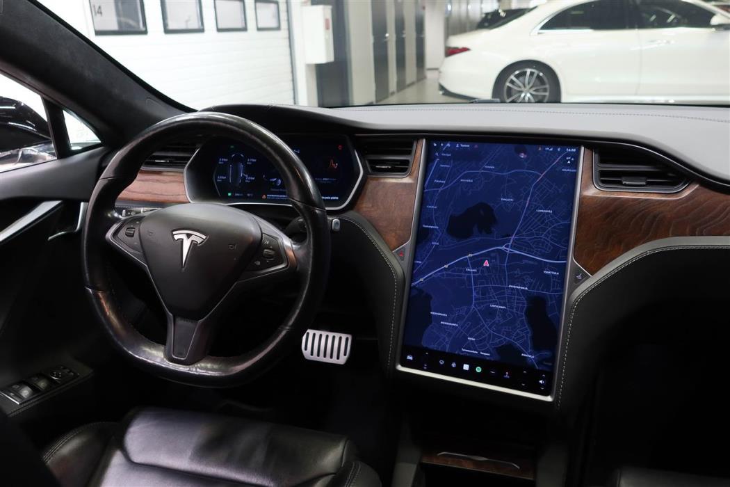 Tesla Model S 2019