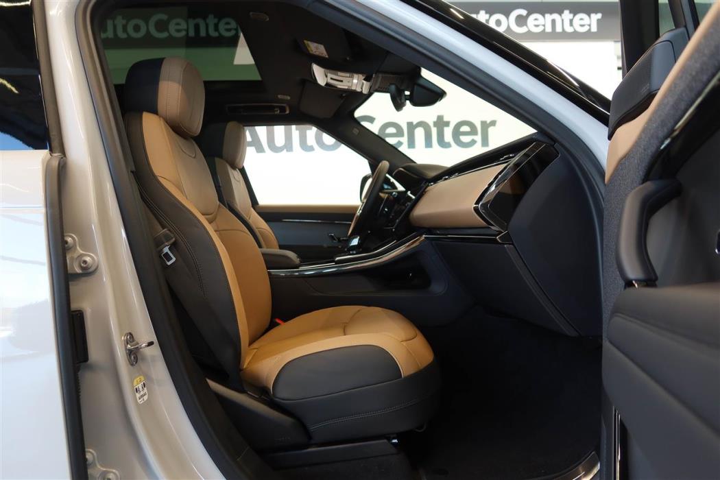 Land Rover Range Rover Sport 2025