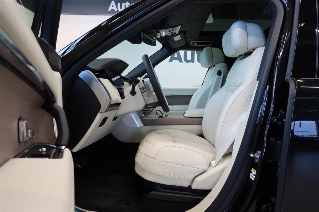 Land Rover Range Rover 2026