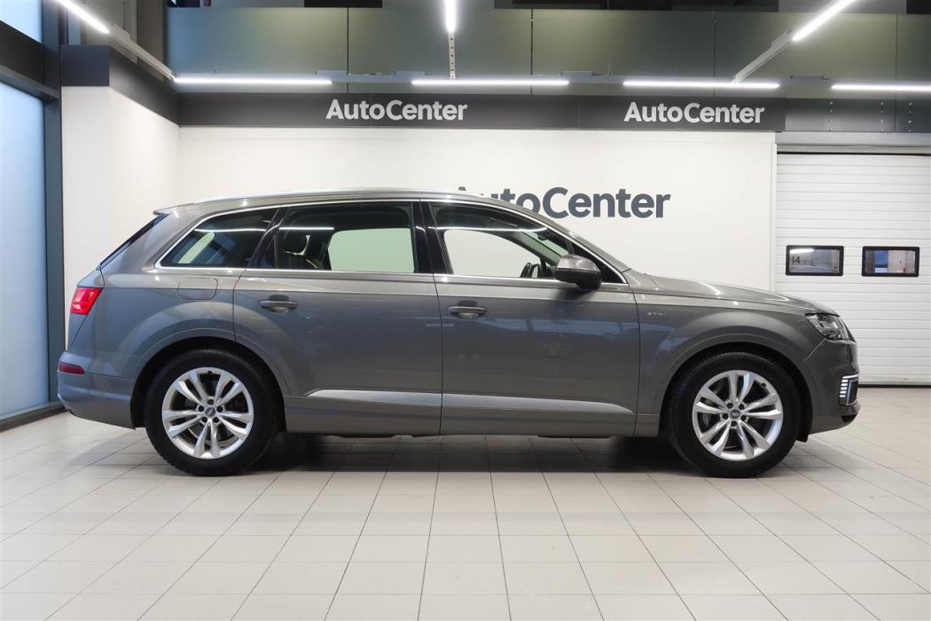 Audi Q7 2016