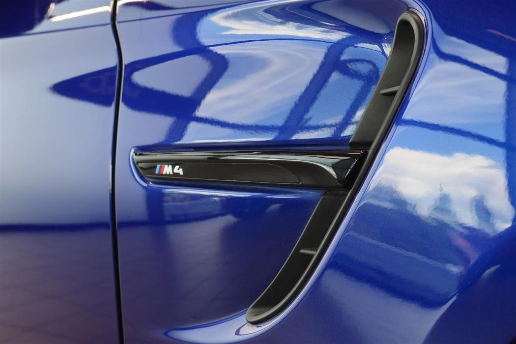 BMW M4 2018