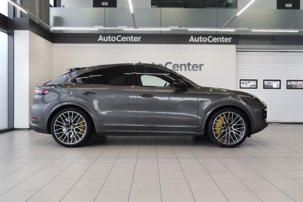 Porsche Cayenne 2020