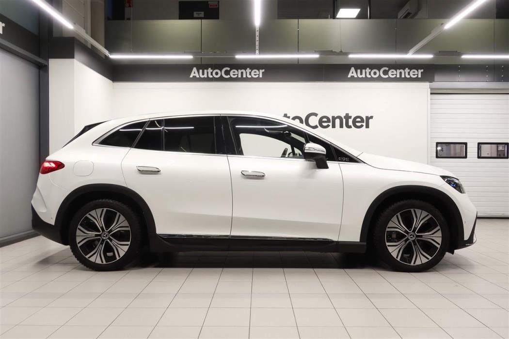 Mercedes-Benz EQE 2024