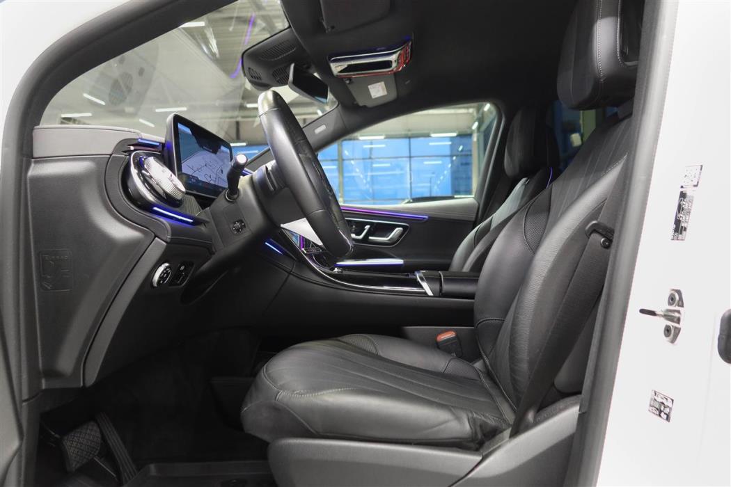 Mercedes-Benz EQE 2024