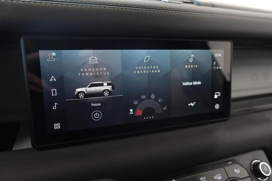 Land Rover Defender 2024
