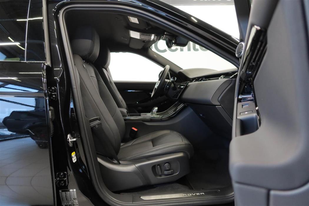 Land Rover Range Rover Evoque 2025