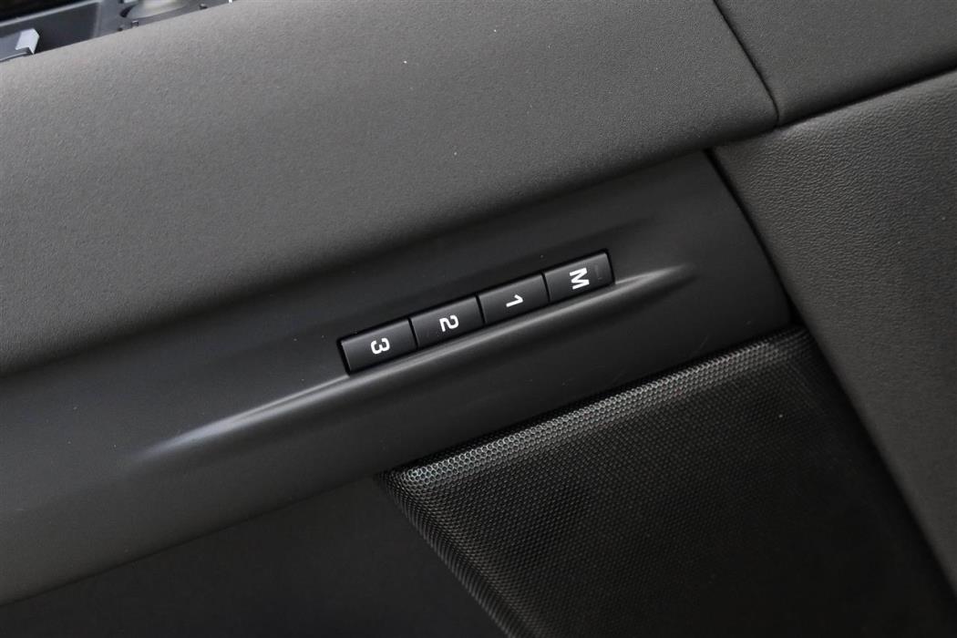 Land Rover Range Rover Evoque 2025